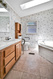 Photo 4 for 915 S Three Springs Rd