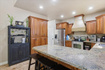 Photo 3 for 2452  Oak Ln