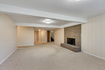 Photo 4 for 2025 E Hedgewood Ct