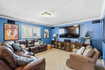 Photo 4 for 2114 W Surrey Cir