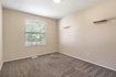Photo 4 for 506  Country Club Dr