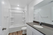 Photo 4 for 992 W Broadleaf Dr