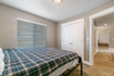 Photo 4 for 8 S Cherry Wood Ln