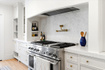 Photo 4 for 2648 S Dearborn St