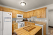 Photo 2 for 2745 N Clark Pkwy
