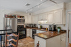 Photo 3 for 1809 E Gunderson Ln