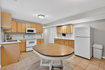 Photo 5 for 963 E Murdock Dr