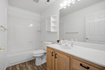 Photo 6 for 111 N Turnbury Ln