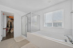 Photo 4 for 912 E Queensmill Ln