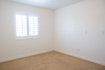 Photo 4 for 727 W Sandhill Dr