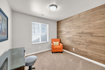 Photo 6 for 1002 N Bexley Dr