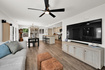 Photo 2 for 105 E Country Club Dr