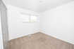 Photo 6 for 121 E Southwell  #18