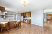 Photo 3 for 6114 S Red Oaks Dr