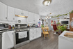 Photo 4 for 151 E Hamilton Ln