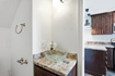 Photo 4 for 150 N Crestview Dr