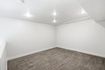 Photo 4 for 150 N Crestview Dr