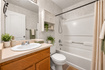Photo 4 for 24 N Montrose Ln