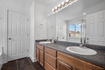 Photo 4 for 1060 W Oldham Dr