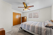 Photo 4 for 323 N Holiday Dr