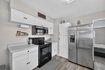 Photo 4 for 173 N Talbot Dr