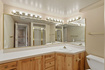 Photo 6 for 923 W Wilshire Ct