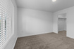 Photo 4 for 1933 E Belmont Ln #1252