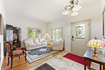 Photo 4 for 202  Edgewood Cir