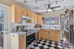 Photo 3 for 2713 S Highland Dr
