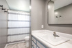 Photo 3 for 208 N Oakleaf Ln