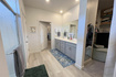 Photo 3 for 203 N Gold Hill Dr