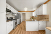 Photo 2 for 1007 N Valley Dr