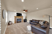 Photo 4 for 686  Wellington Dr