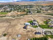 Photo 2 for 212 E Rock Creek Cir