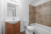 Photo 5 for 37 W La Salle Dr