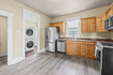Photo 3 for 138 E Beryl Ave