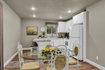 Photo 3 for 1129 N Horsemans Park Dr