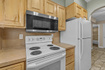 Photo 2 for 325 E 2550 N #21