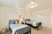 Photo 4 for 132 E Crown Point Dr