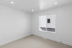Photo 6 for 646 N 200 E