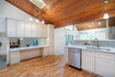 Photo 2 for 2407 E Hunts End Dr