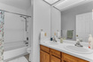 Photo 4 for 1146 N Regent Court (435 W)  #14