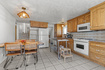 Photo 2 for 2317 E Oakridge Dr