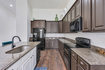 Photo 3 for 1016 N Skipton Dr