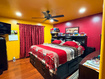 Photo 3 for 8031 W Danbury Dr