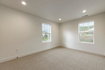 Photo 5 for 6055 N Fairview Dr #239