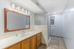Photo 5 for 1622 E Royal Oak Cir