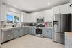 Photo 3 for 303 W Lakeside Dr