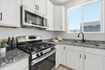 Photo 3 for 1706 W Parkview Dr