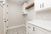 Photo 3 for 2901 E Rill Dr